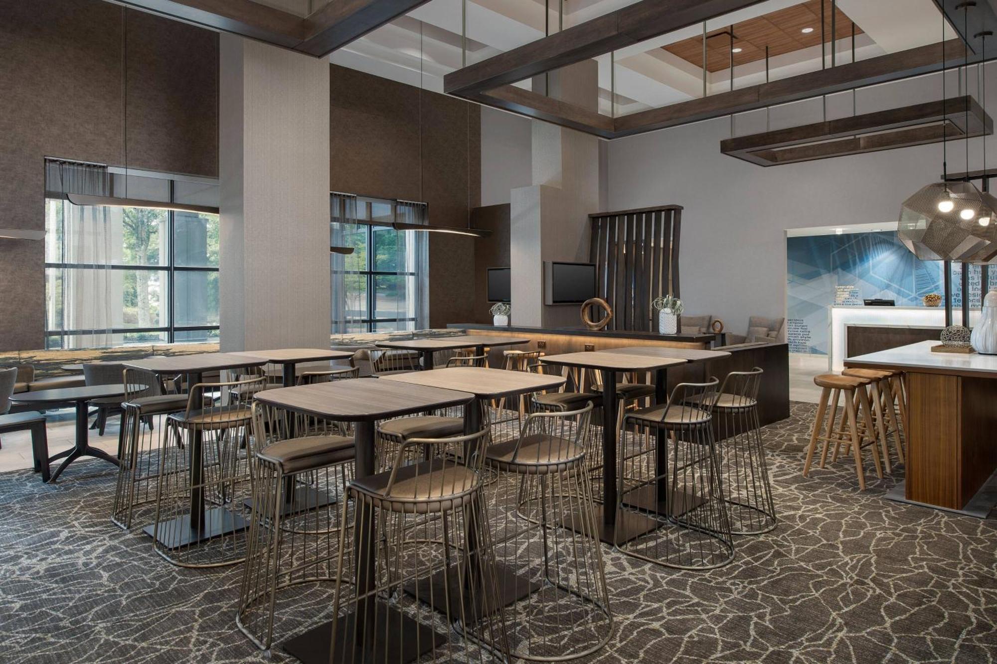 Springhill Suites By Marriott Atlanta Perimeter Center Sandy Springs Exterior photo