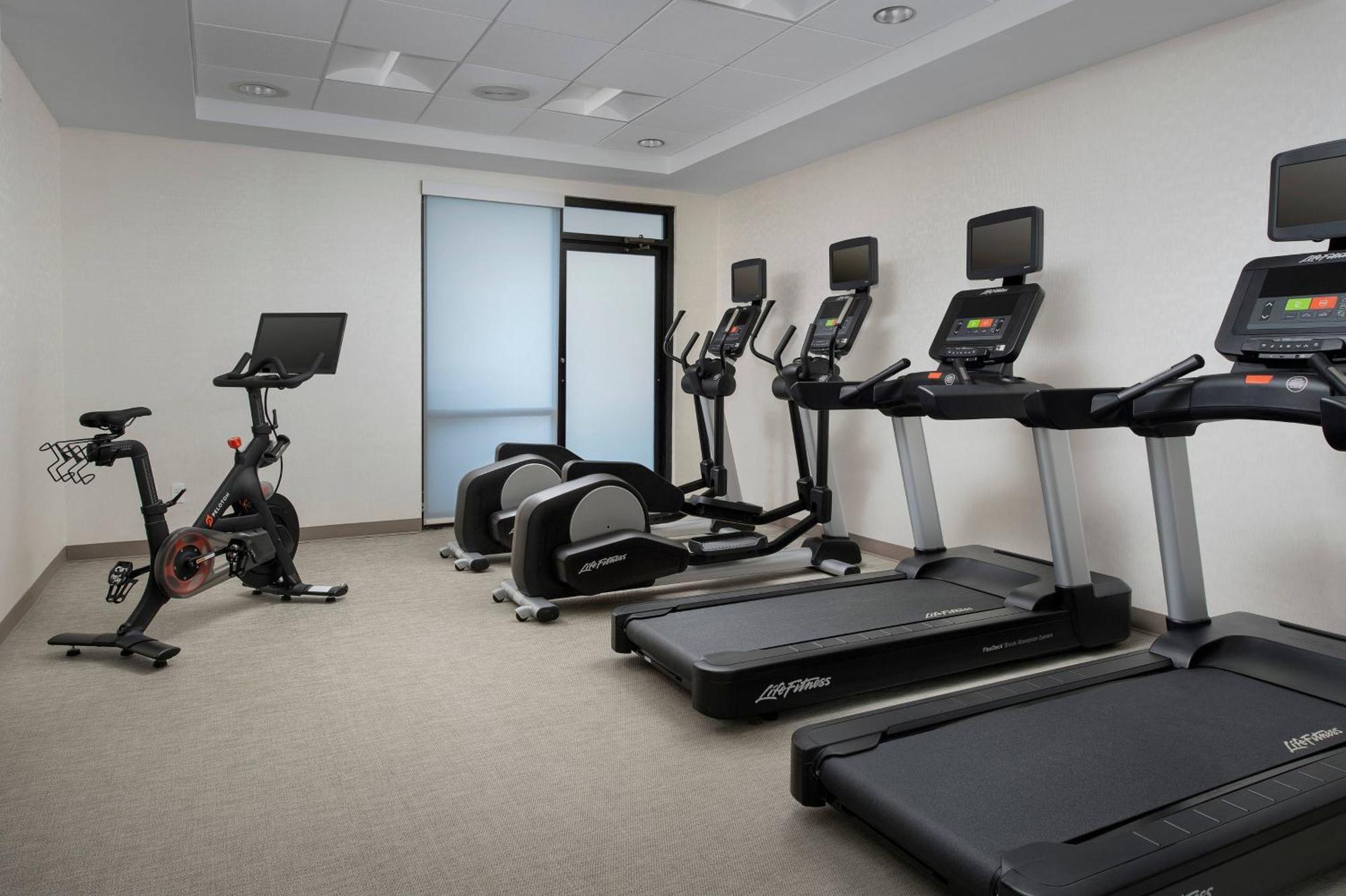 Springhill Suites By Marriott Atlanta Perimeter Center Sandy Springs Exterior photo