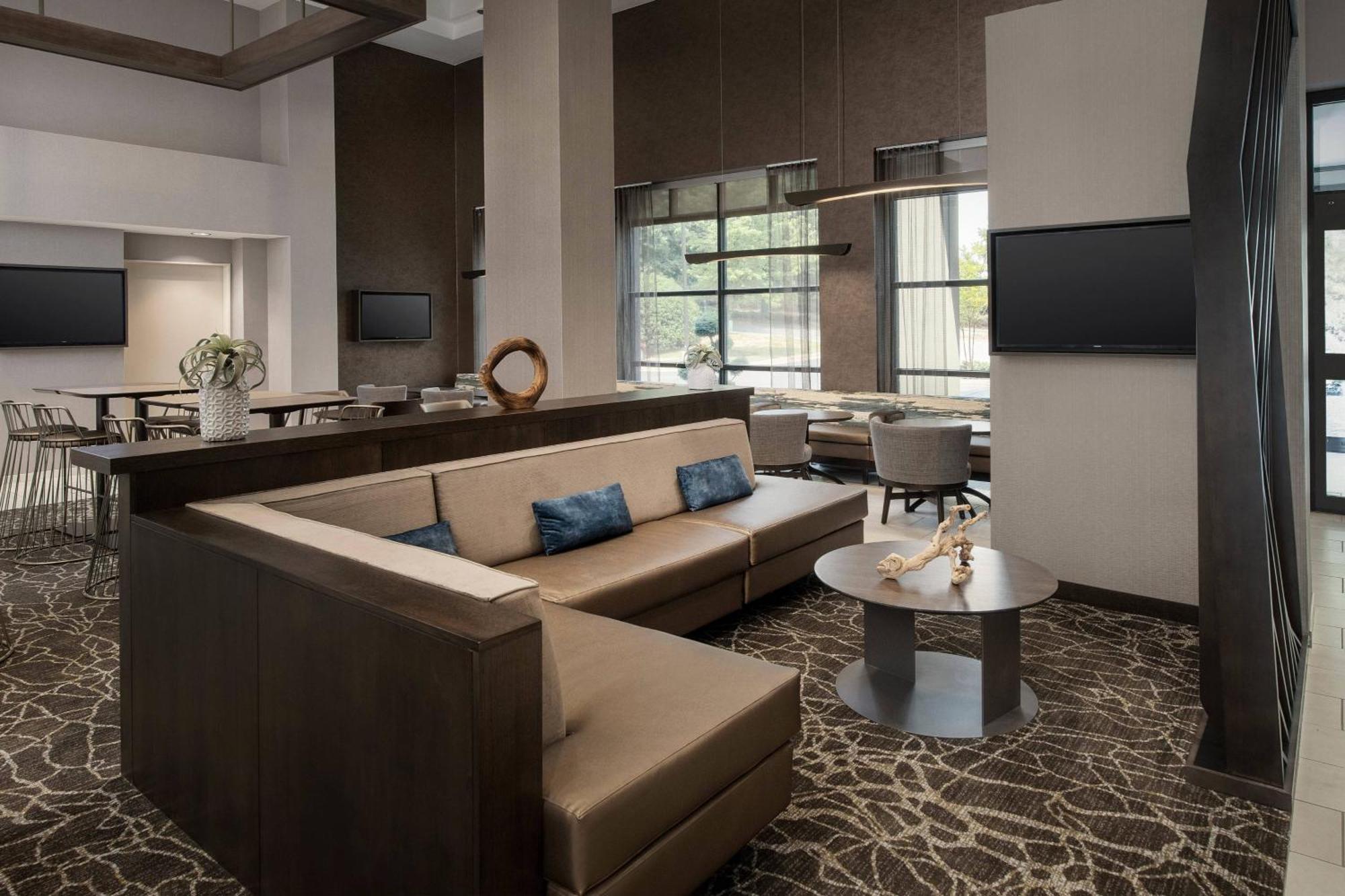 Springhill Suites By Marriott Atlanta Perimeter Center Sandy Springs Exterior photo