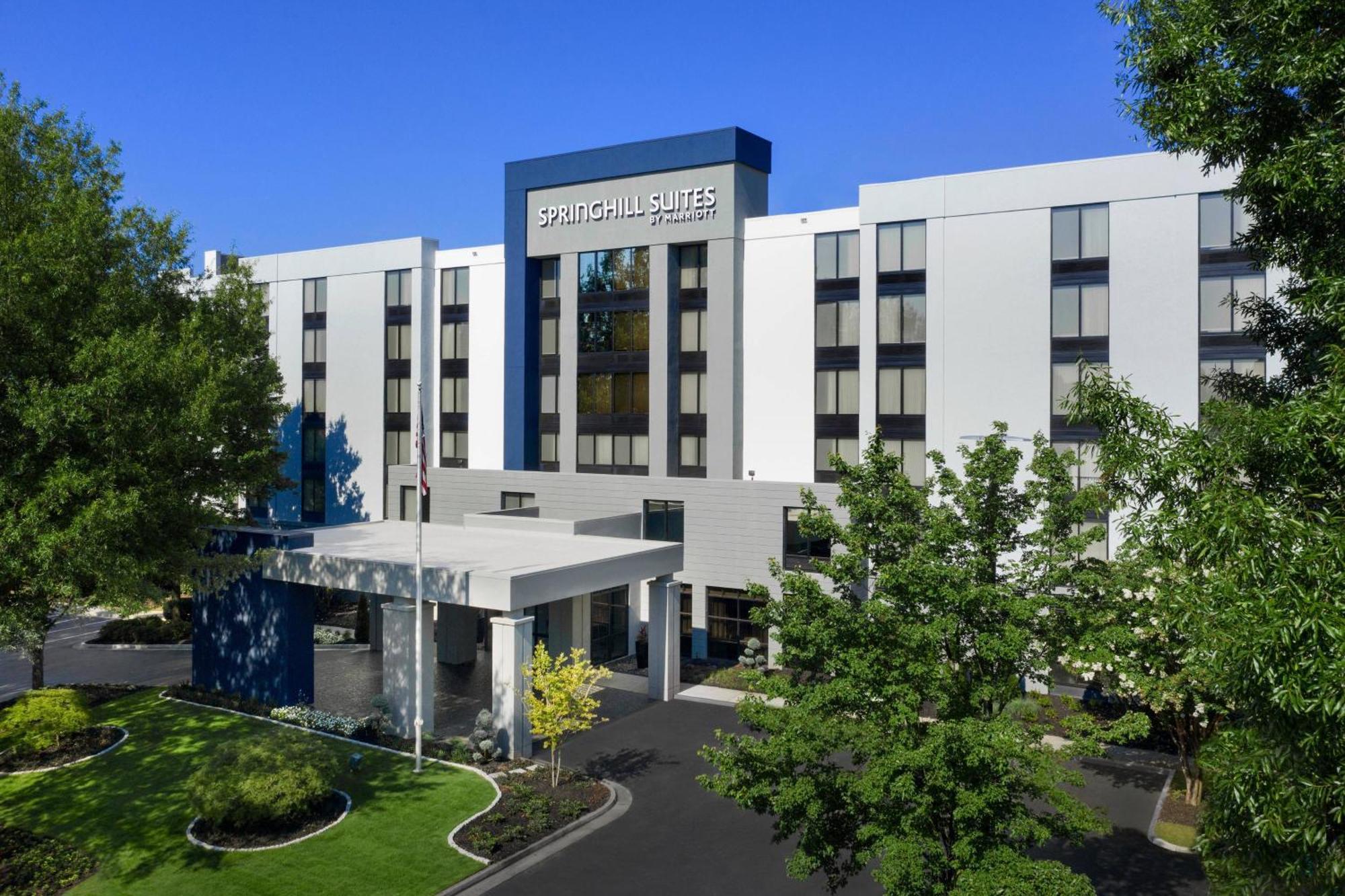 Springhill Suites By Marriott Atlanta Perimeter Center Sandy Springs Exterior photo