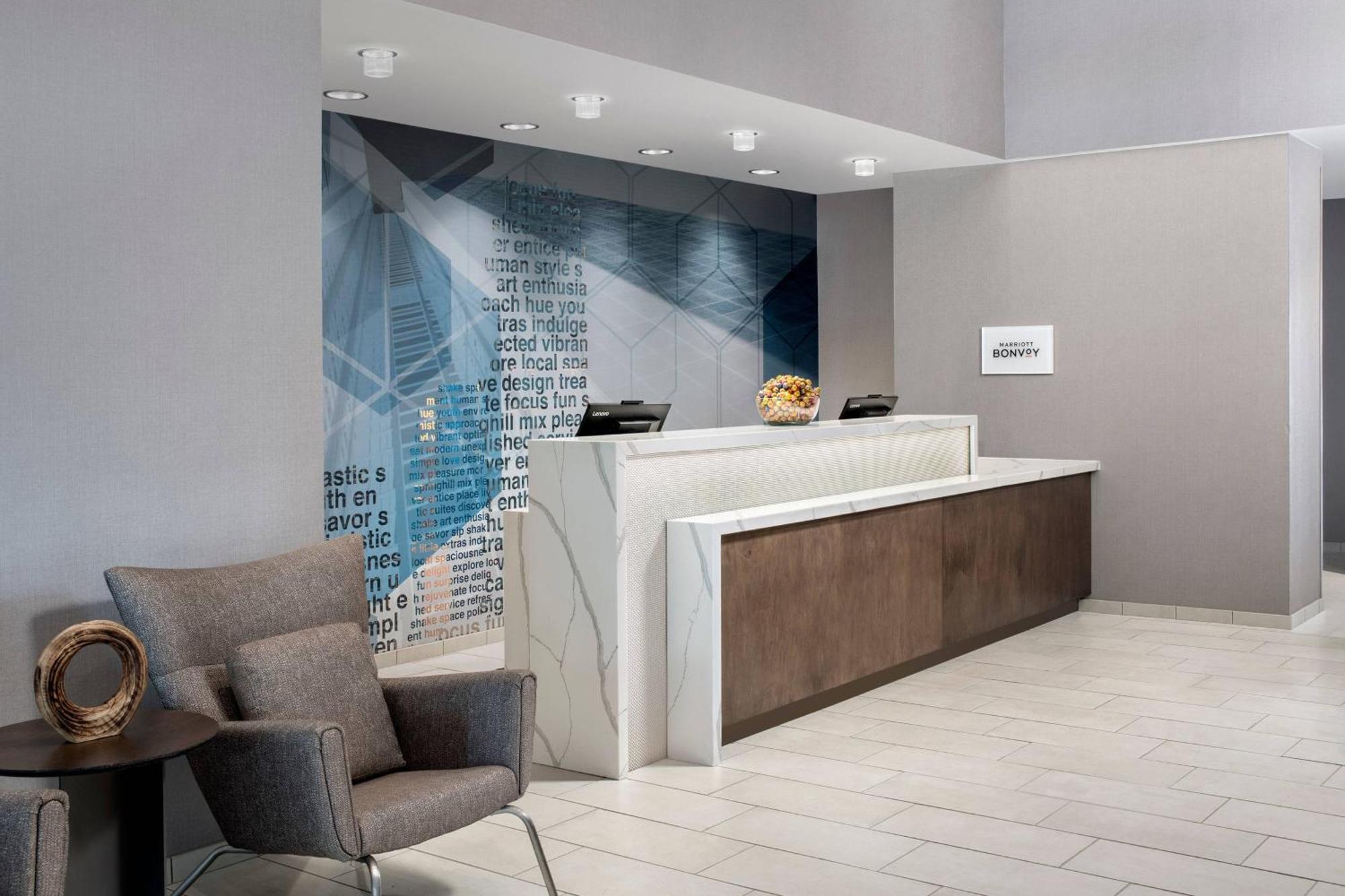 Springhill Suites By Marriott Atlanta Perimeter Center Sandy Springs Exterior photo
